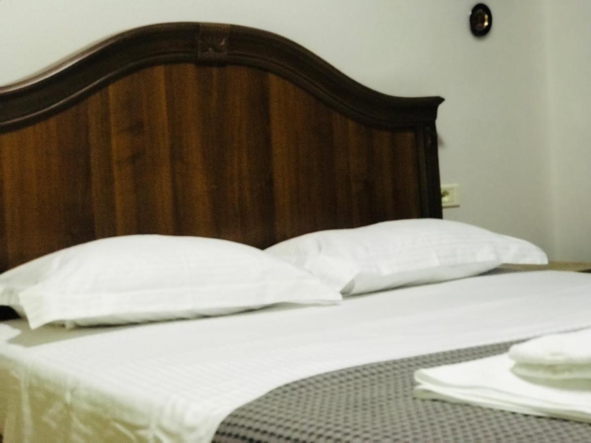 Apartament Proper House Iva Tirana Zewnętrze zdjęcie
